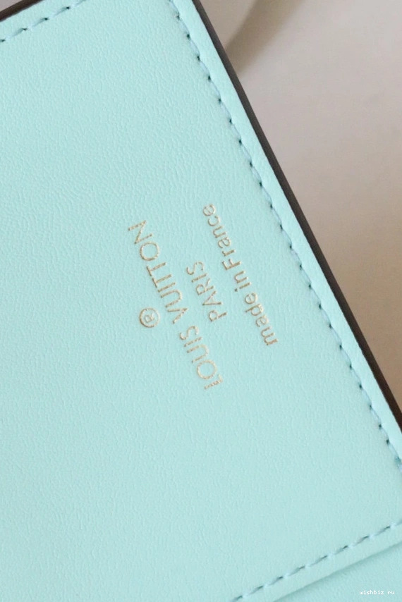 WIS WALLET LOUIS VERTICAL VUITTON 0127